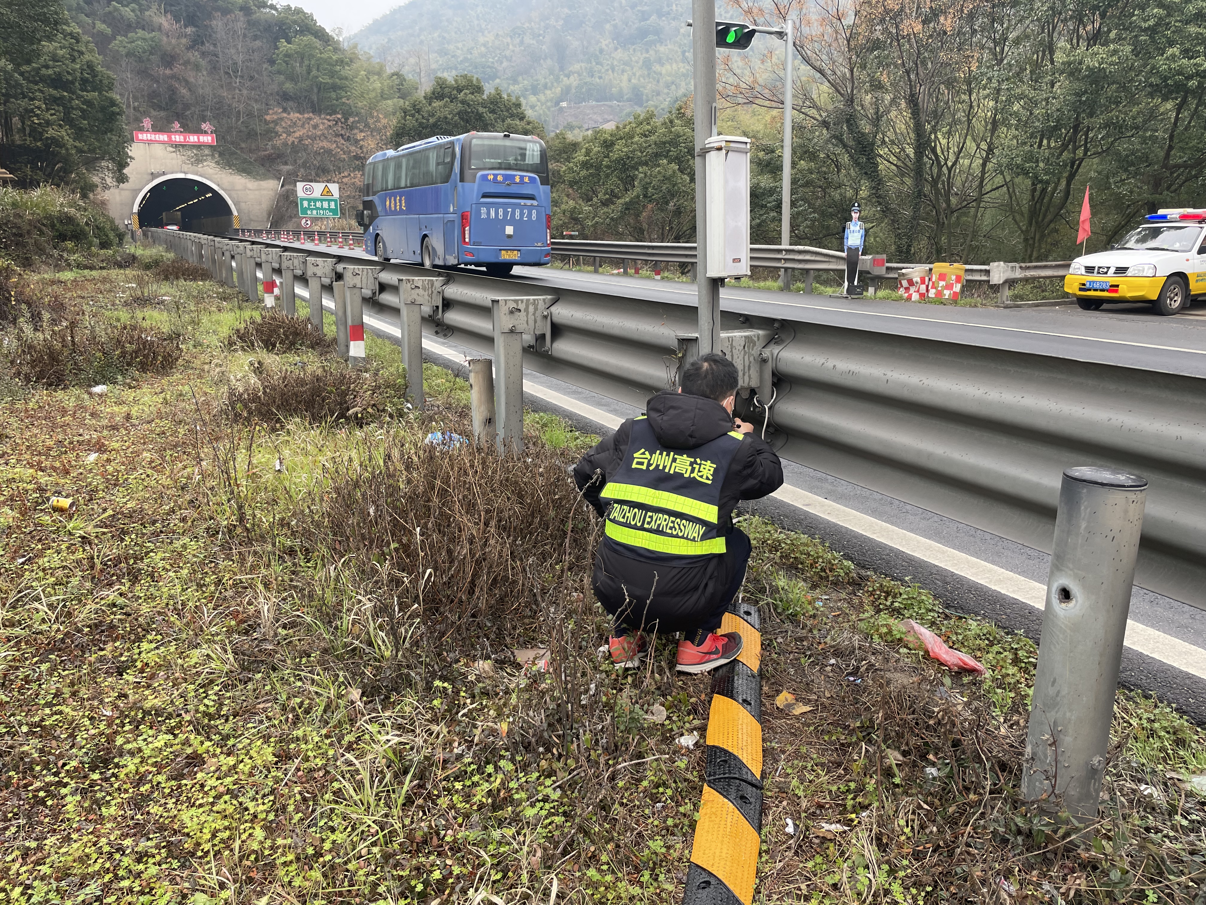 1675814933838407.jpg 安裝自動(dòng)語音播報(bào)器柳媛攝.jpg